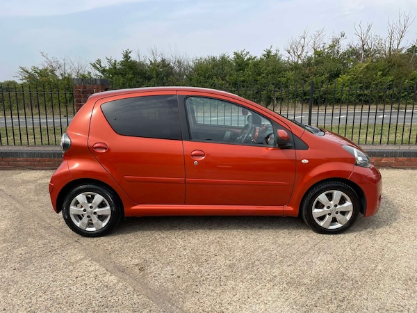 Used Toyota AYGO 2012 for sale - 75574059: Photo 10