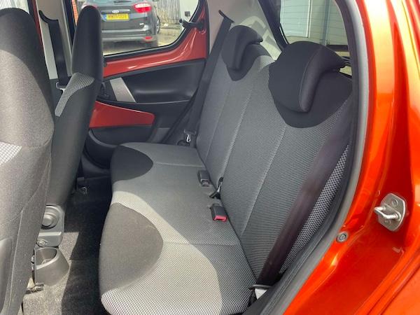 Used Toyota AYGO 2012 for sale - 75574059: Photo 3