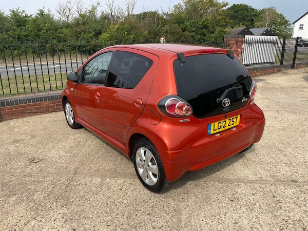 Used Toyota AYGO 2012 for sale - 75574059: Photo 4