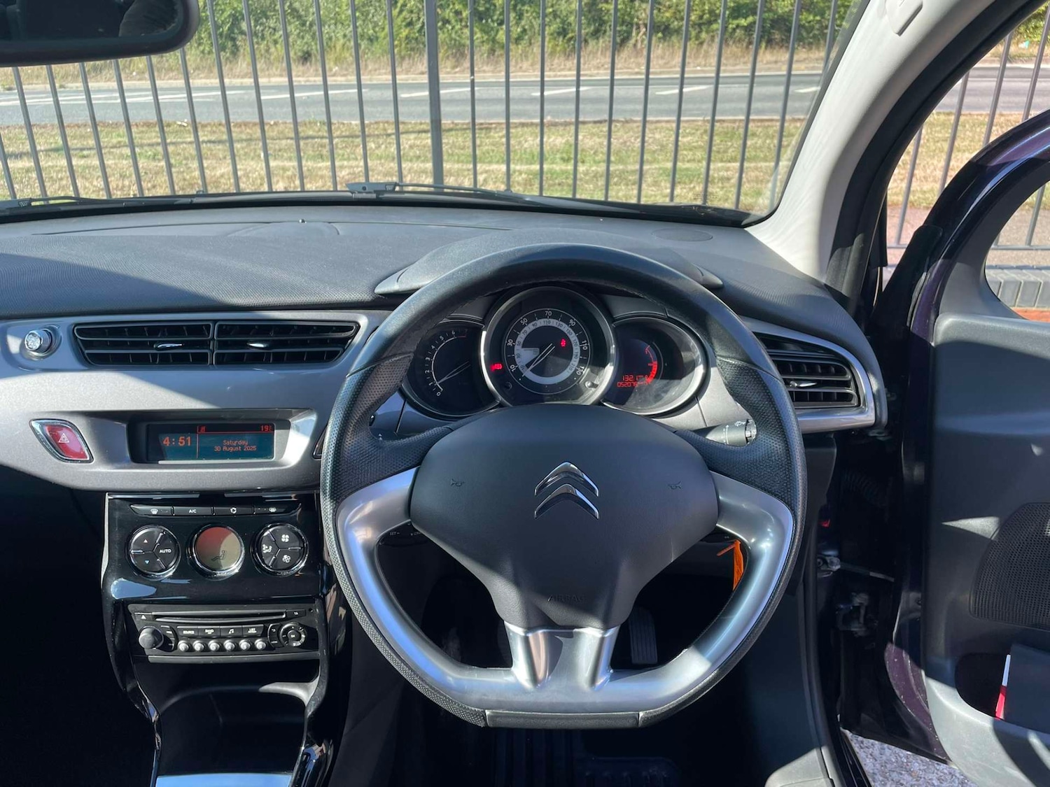 Used Citroen C3 2014 for sale - 76363853: Photo 12