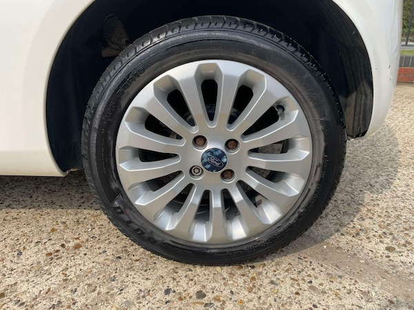 Used Ford Ka 2012 for sale - 76277448: Photo 23