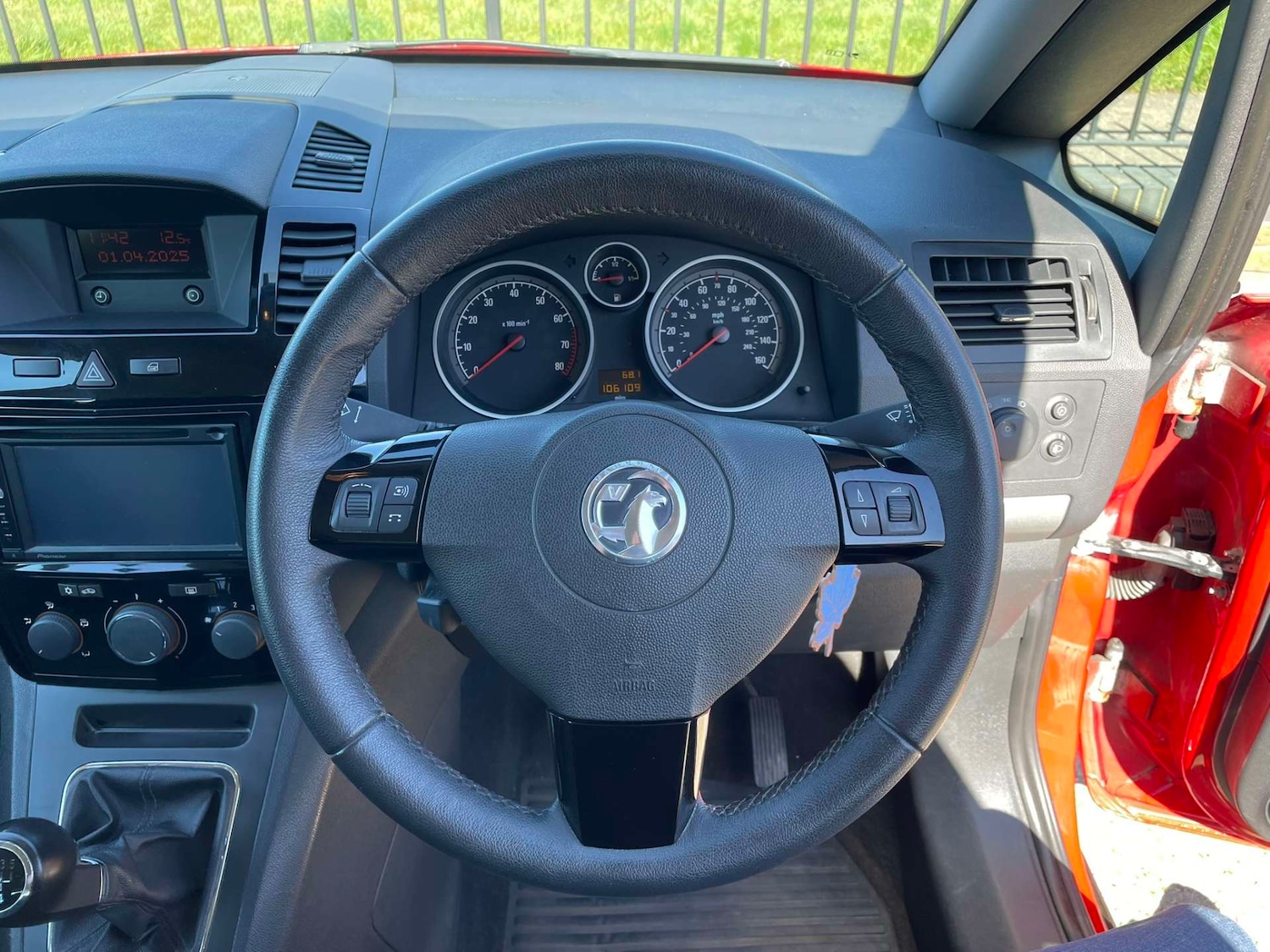 Used Vauxhall Zafira 2014 for sale - 77420252: Photo 12