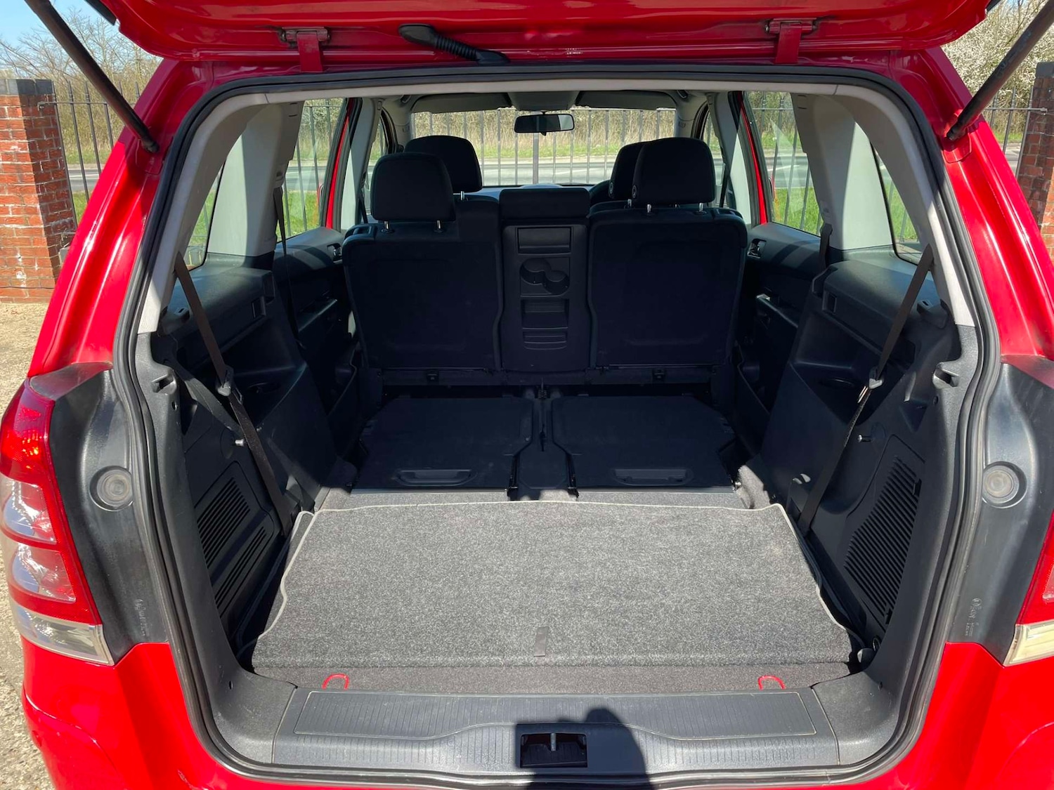 Used Vauxhall Zafira 2014 for sale - 77420252: Photo 25