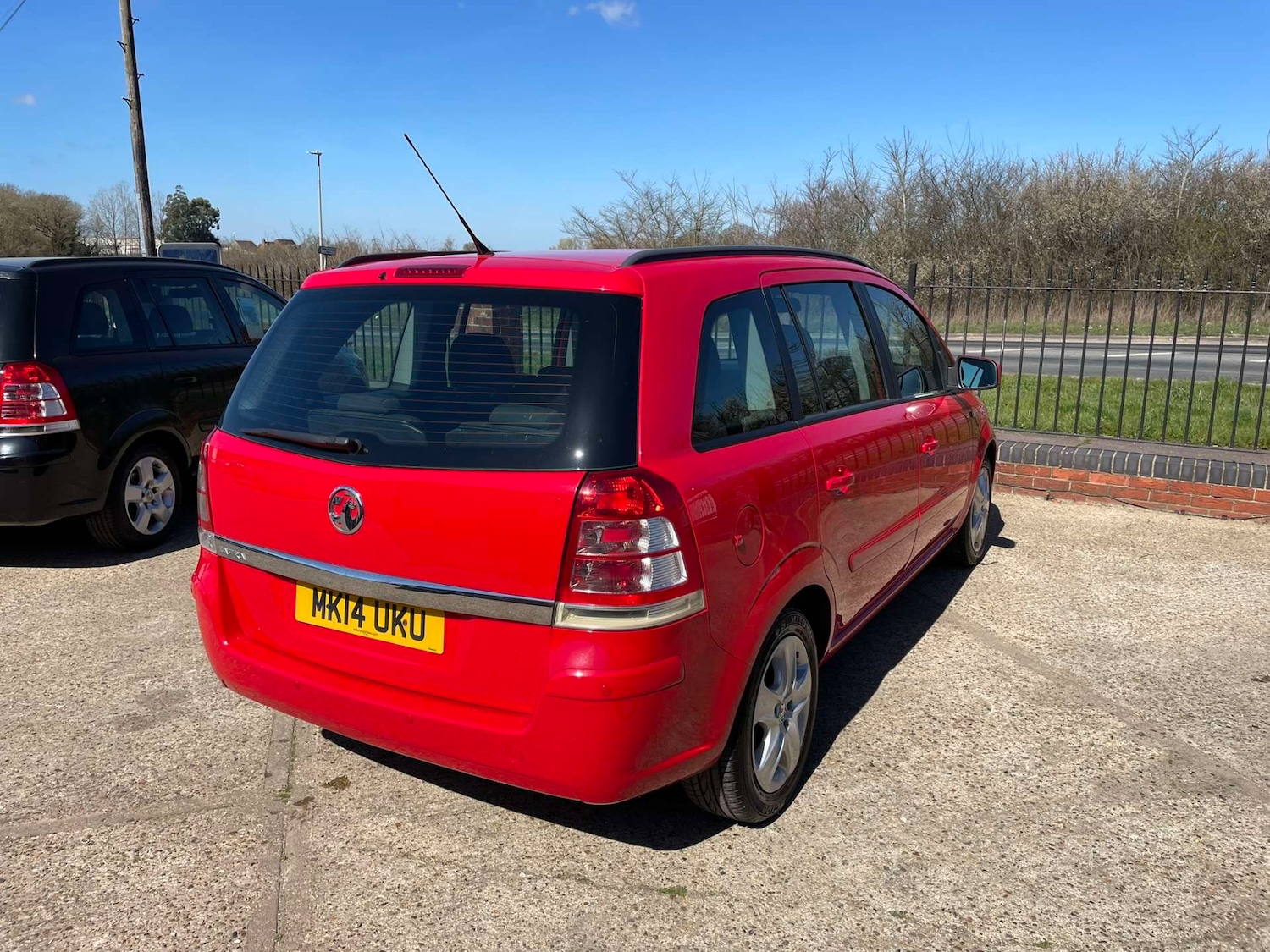 Used Vauxhall Zafira 2014 for sale - 77420252: Photo 9