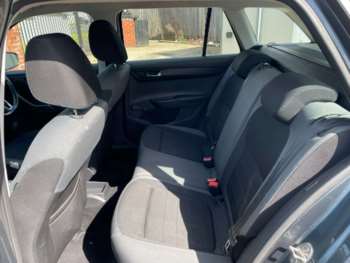 Used Skoda Fabia 2018 for sale - 74437303: Photo