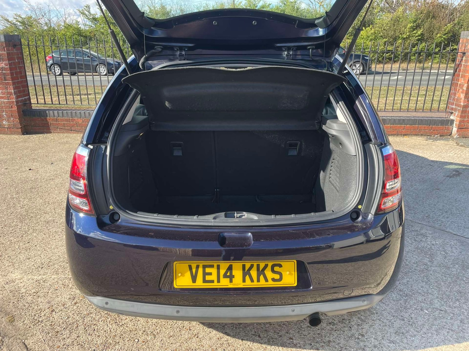Vehicle 19