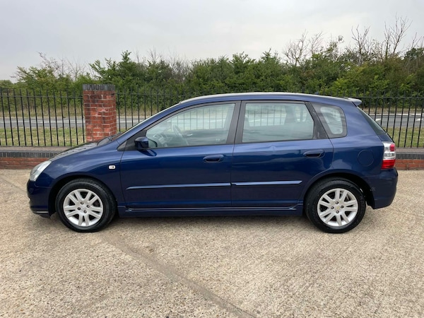 Used Honda Civic 2004 for sale - 75574067: Photo 5