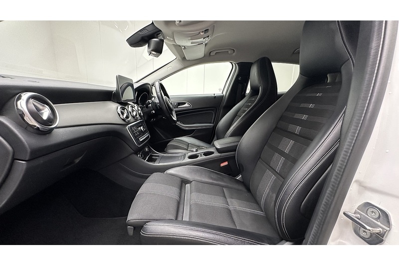 Used Mercedes-Benz GLA 2018 for sale - 77850935: Photo 21