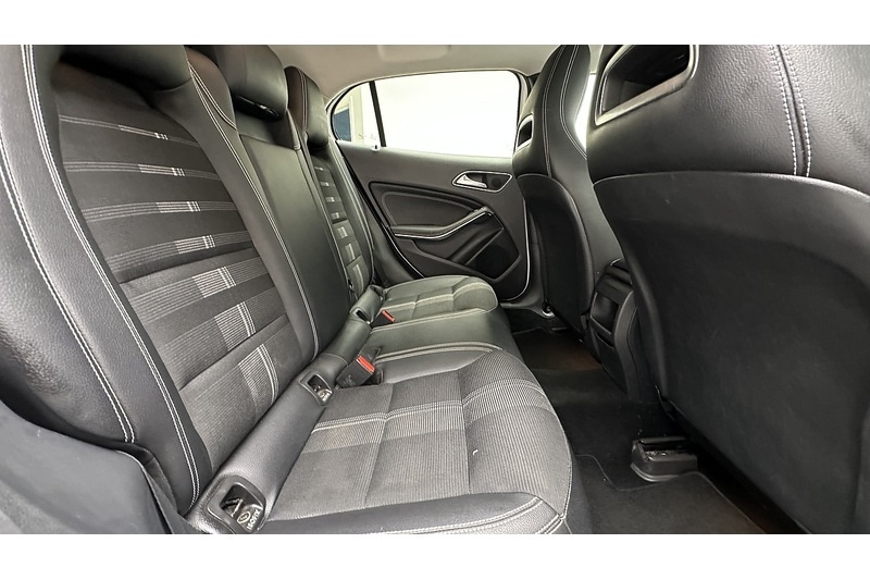 Used Mercedes-Benz GLA 2018 for sale - 77850935: Photo 25