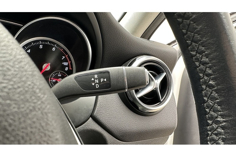 Used Mercedes-Benz GLA 2018 for sale - 77850935: Photo 35