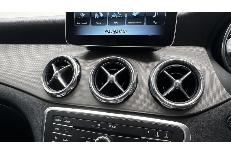 Used Mercedes-Benz GLA 2018 for sale - 77850935: Photo 43