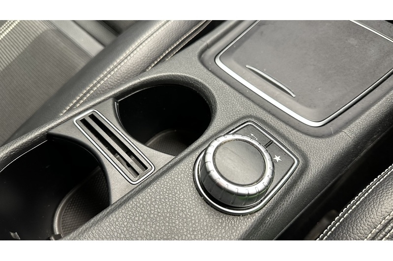 Used Mercedes-Benz GLA 2018 for sale - 77850935: Photo 46