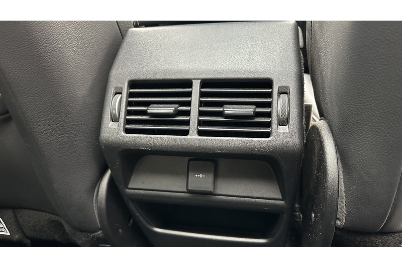 Used Land Rover Discovery Sport for sale - 77272320: Photo 32