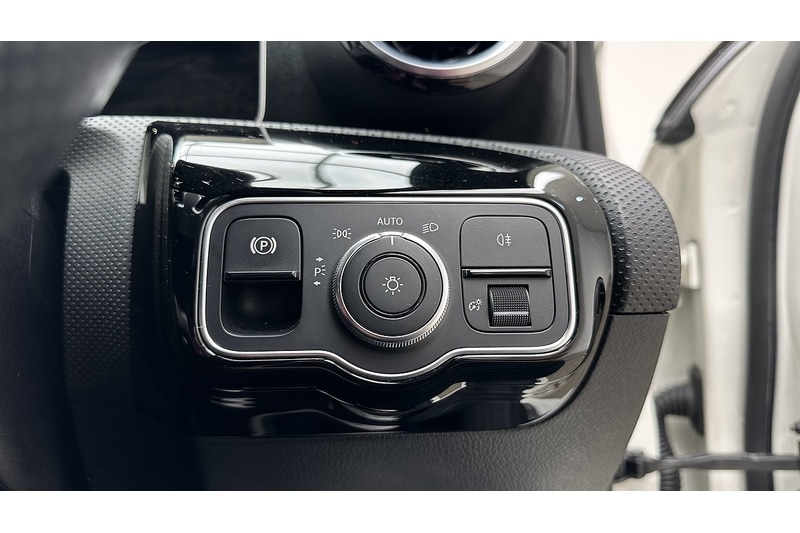 Used Mercedes-Benz A-Class 2019 for sale - 77272323: Photo 33