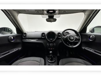 Used MINI Countryman 2018 for sale - 76784319: Photo