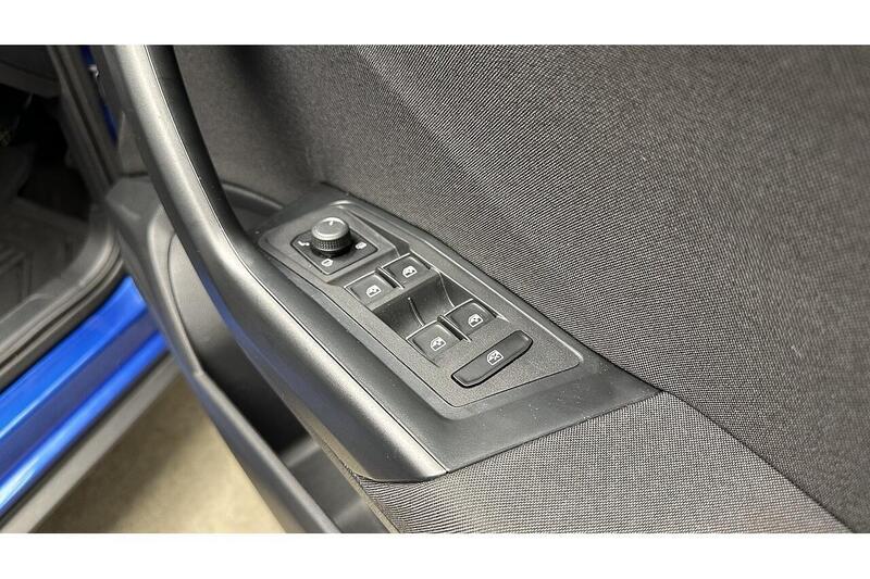 Used Volkswagen T-Roc 2020 for sale - 76784346: Photo 31