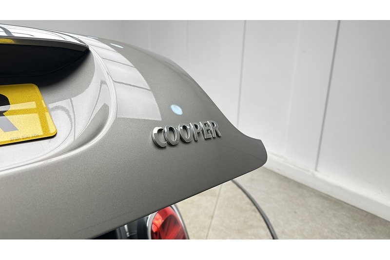 Used MINI Hatch 2020 for sale - 76784475: Photo 14