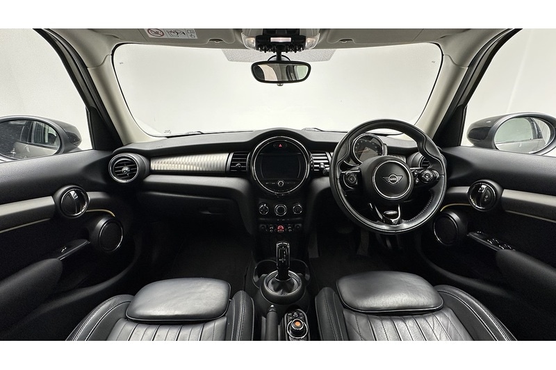 Used MINI Hatch 2020 for sale - 76784475: Photo 2