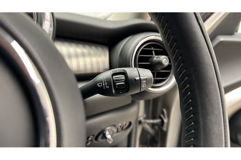 Used MINI Hatch 2020 for sale - 76784475: Photo 33