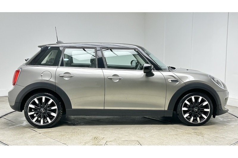 Used MINI Hatch 2020 for sale - 76784475: Photo 5