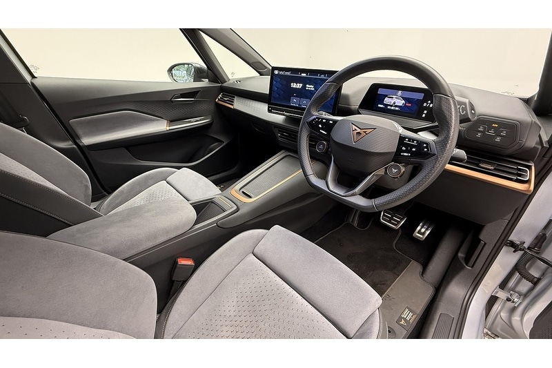 Used Cupra Born 2023 for sale - 77027676: Photo 2