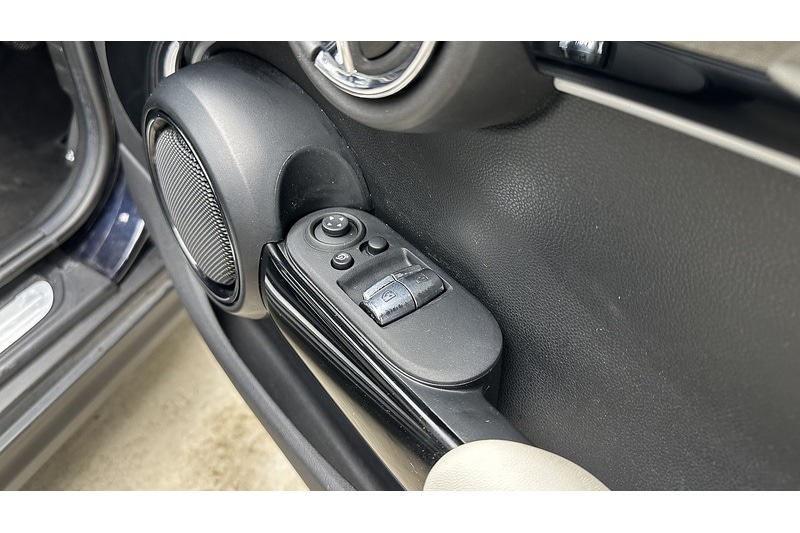 Used MINI Hatch 2021 for sale - 77704125: Photo 32