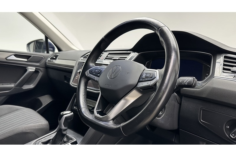 Used Volkswagen Tiguan Allspace 2024 for sale - 77681334: Photo 30