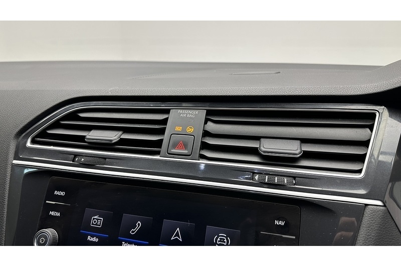 Used Volkswagen Tiguan Allspace 2024 for sale - 77681334: Photo 40