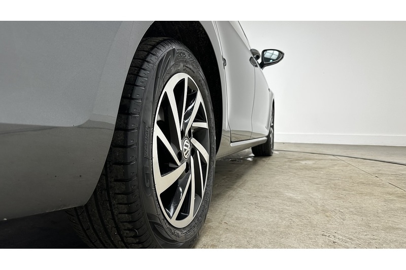 Used Volkswagen Golf 2020 for sale - 77846476: Photo 16