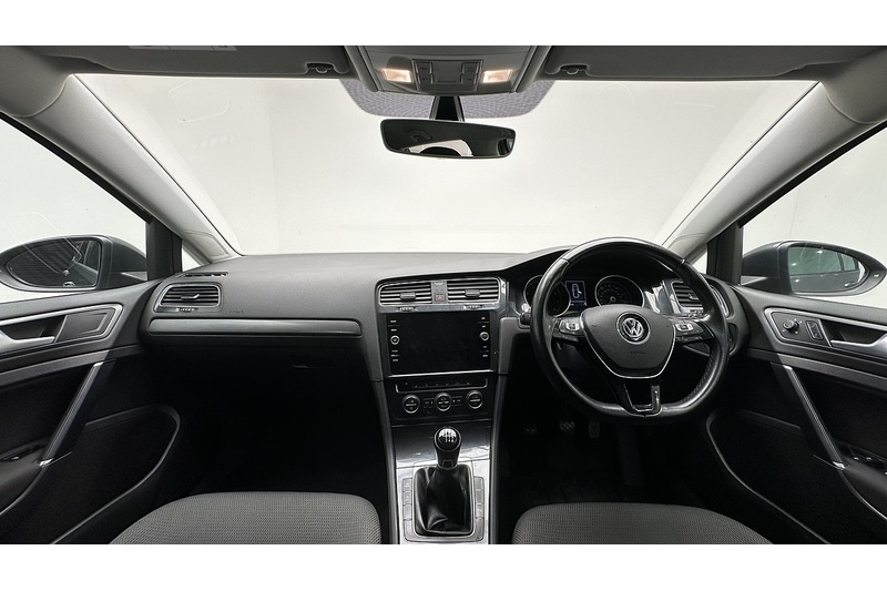 Used Volkswagen Golf 2020 for sale - 77846476: Photo 2