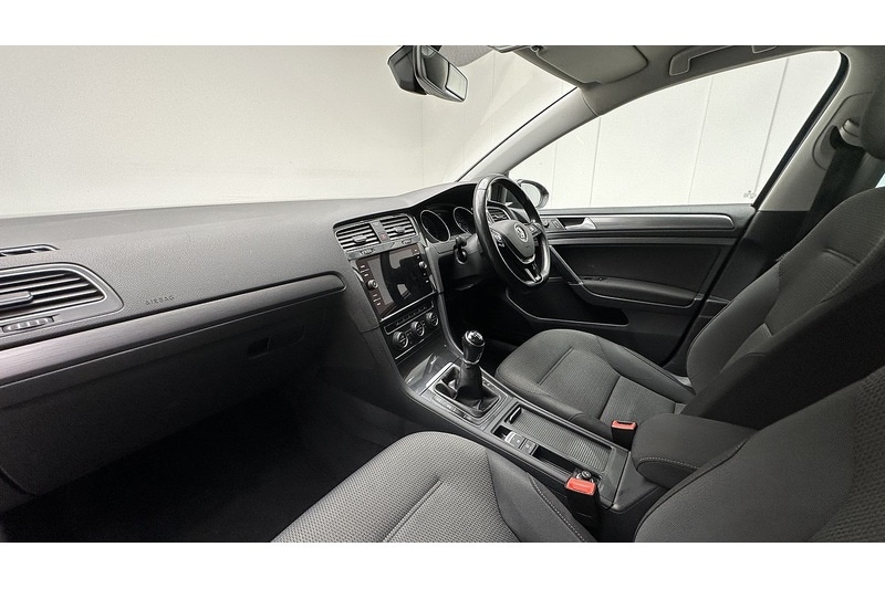 Used Volkswagen Golf 2020 for sale - 77846476: Photo 22