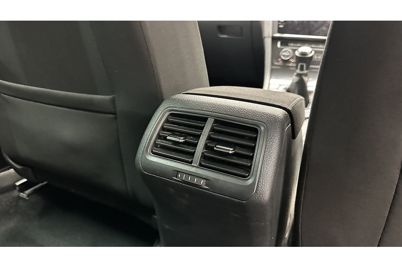 Used Volkswagen Golf 2020 for sale - 77846476: Photo 27