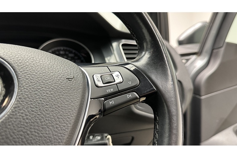 Used Volkswagen Golf 2020 for sale - 77846476: Photo 40