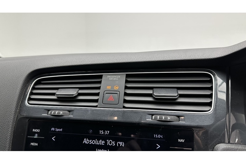 Used Volkswagen Golf 2020 for sale - 77846476: Photo 41