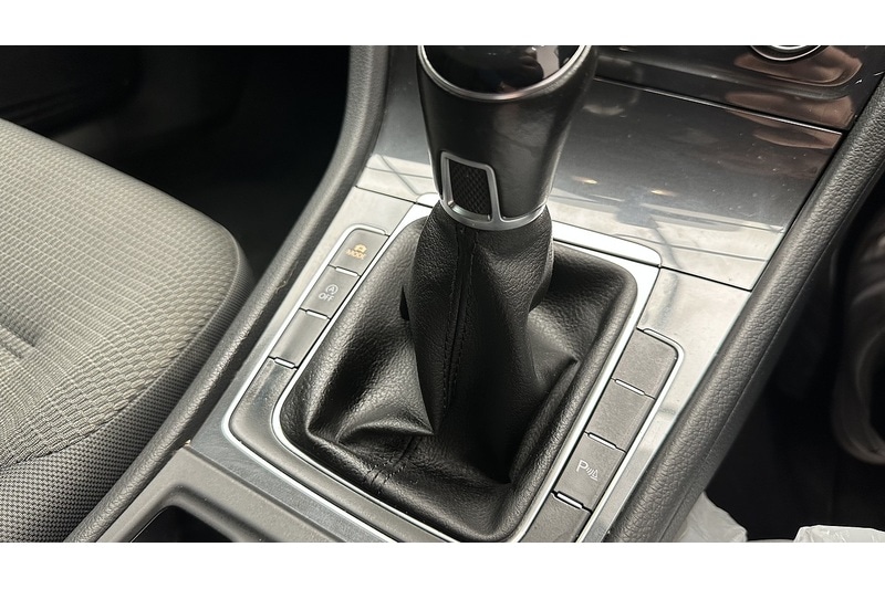 Used Volkswagen Golf 2020 for sale - 77846476: Photo 48