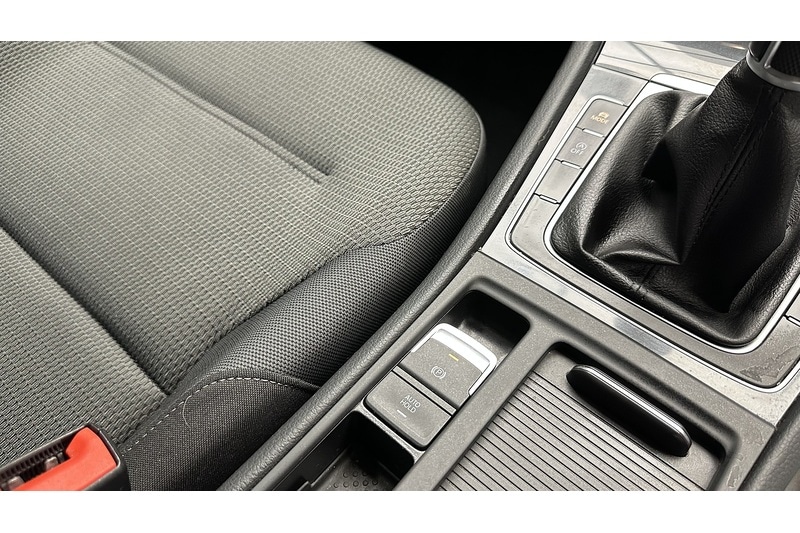 Used Volkswagen Golf 2020 for sale - 77846476: Photo 49