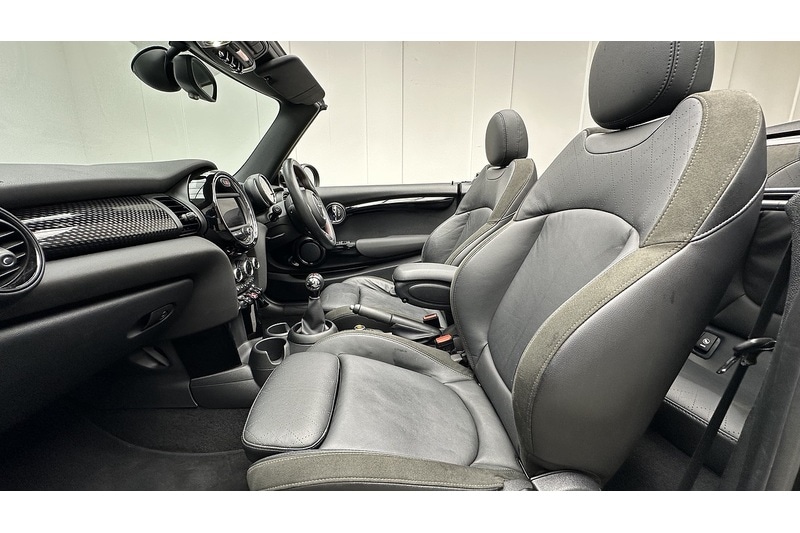 Used MINI Convertible 2020 for sale - 76784578: Photo 22