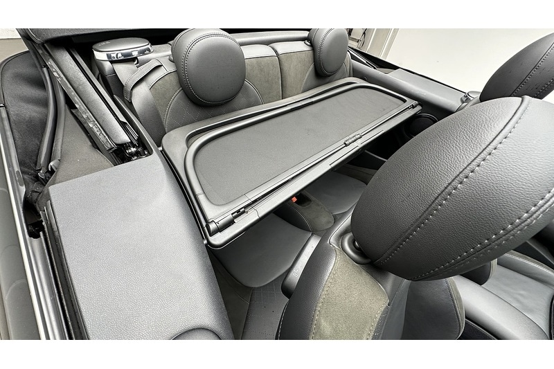 Used MINI Convertible 2020 for sale - 76784578: Photo 25