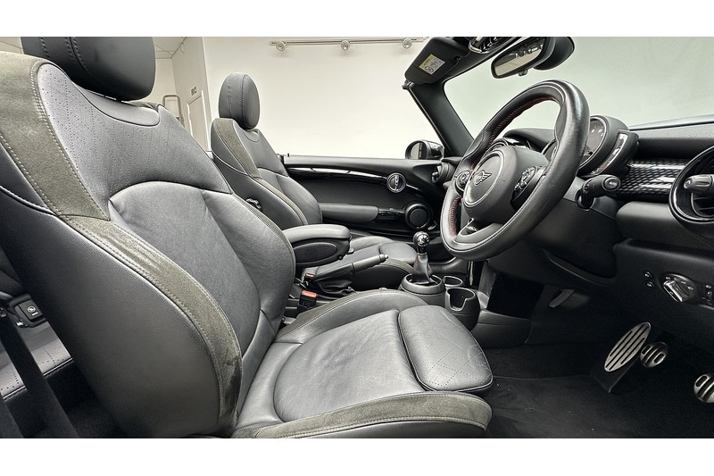 Used MINI Convertible 2020 for sale - 76784578: Photo 27