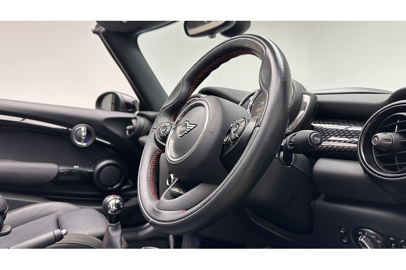 Used MINI Convertible 2020 for sale - 76784578: Photo 29