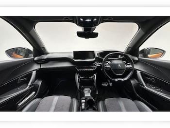 Used Peugeot 2008 2022 for sale - 77902411: Photo