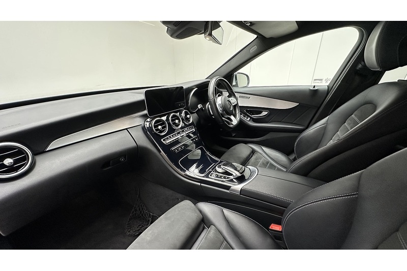 Used Mercedes-Benz C Class 2019 for sale - 77172740: Photo 17