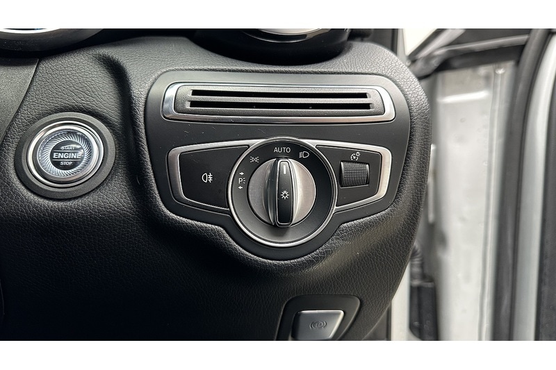 Used Mercedes-Benz C Class 2019 for sale - 77172740: Photo 30