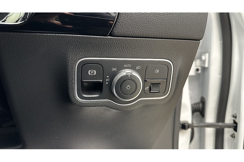 Used Mercedes-Benz GLA 2022 for sale - 77200883: Photo 40