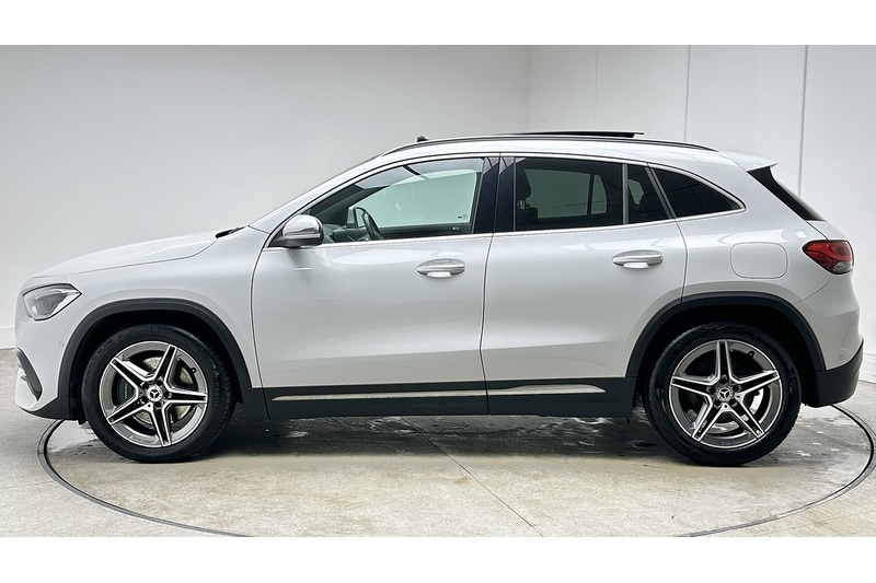 Used Mercedes-Benz GLA 2022 for sale - 77200883: Photo 8