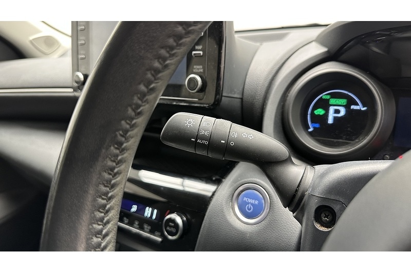 Used Toyota Yaris Cross 2023 for sale - 78201241: Photo 33