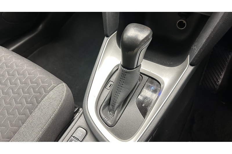 Used Toyota Yaris Cross 2023 for sale - 78201241: Photo 42