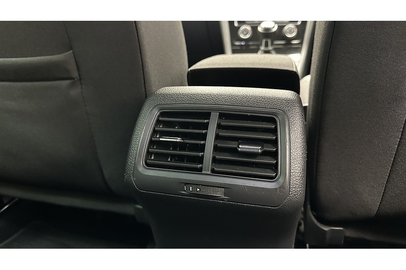 Used Volkswagen Golf 2019 for sale - 76784328: Photo 26