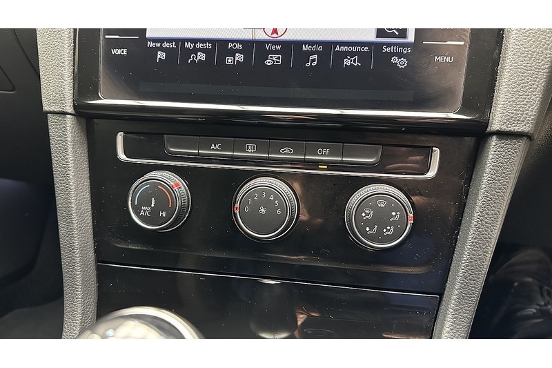 Used Volkswagen Golf 2019 for sale - 76784328: Photo 46