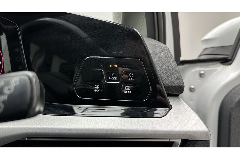 Used Volkswagen Golf 2022 for sale - 77937483: Photo 31